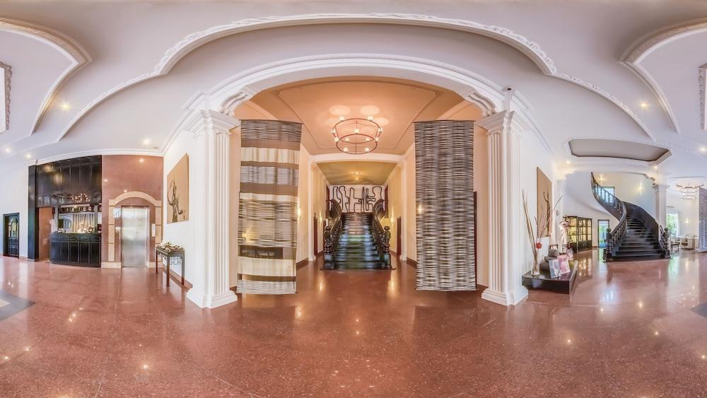 金边 White Mansion 白色公馆酒店 外观 照片