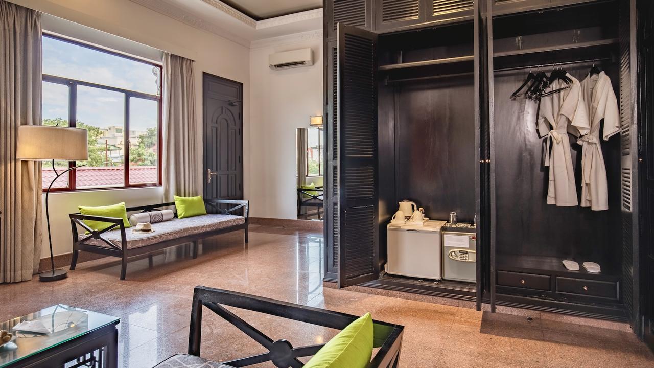 金边 White Mansion 白色公馆酒店 外观 照片