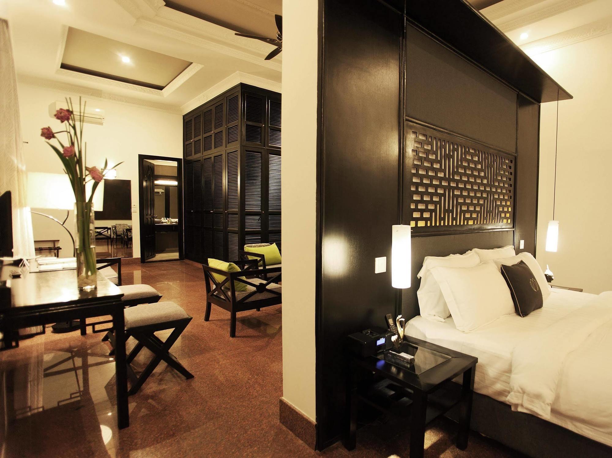 金边 White Mansion 白色公馆酒店 外观 照片